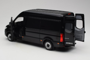 Mercedes Sprinter ブラック Norev 1:18 183041 メタル - 画像 5/8