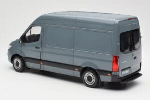 Mercedes Sprinter W907 ブルーグレー Norev 1:18 183423 メタル - 画像 6/7
