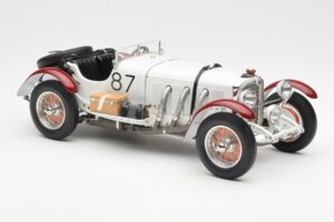 Mercedes SSKL R. Caracciola / W. Sebastian Mille Miglia Winner 1931 CMC 1:18 M-055 メタル - 画像 4/6