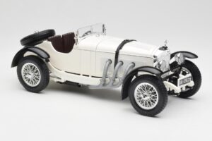 Mercedes SSKL ホワイト Bburago 1:18 3002 メタル - 画像 6/8