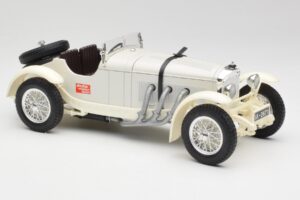 Mercedes SSKL ホワイト & クリーム Bburago 1:18 3002-M1 メタル - 画像 4/6