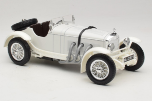 Mercedes SSKL ホワイト 1931 Bburago 1:18 3002-M2 メタル - 画像 4/6