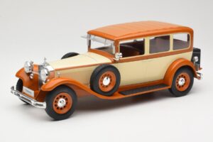 Mercedes Type Nurburg W08 460/460K ベージュ MCG 1:18 MCG18034 メタル