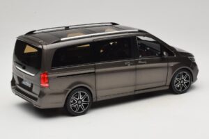 Mercedes V-Class W447 AMG Line Indium Grey Norev 1:18 183873 メタル - 画像 3/8
