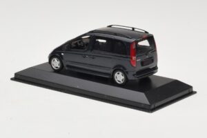 Mercedes Vaneo ダークブルー Minichamps 1:43 400031200 メタル - 画像 3/4