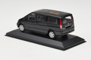 Mercedes Viano W639 Atlantis Blue Minichamps 1:43 B67871200 メタル - 画像 3/4