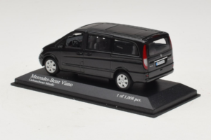 Mercedes Viano ブラック Minichamps 1:43 400032210 メタル - 画像 3/4