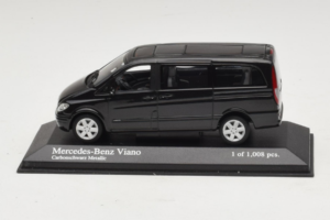 Mercedes Viano ブラック Minichamps 1:43 400032210 メタル
