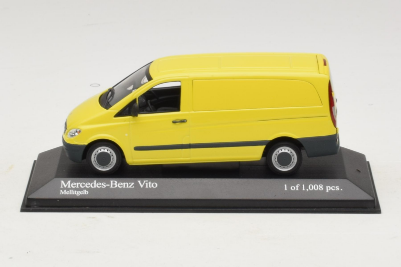 Mercedes Vito Kastenwagen イエロー Minichamps 1:43 400032260 メタル