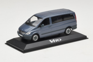 Mercedes Vito W638 Lugano Grey Minichamps 1:43 B67871201 メタル - 画像 2/4
