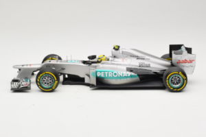 Mercedes W03 #8 N. Rosberg Mercedes AMG Petronas 2012 Minichamps 1:18 110120008 メタル - 画像 3/7