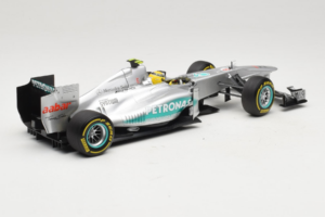 Mercedes W03 #8 N. Rosberg Mercedes AMG Petronas Showcar 2012 Minichamps 1:18 110120078 メタル - 画像 2/7