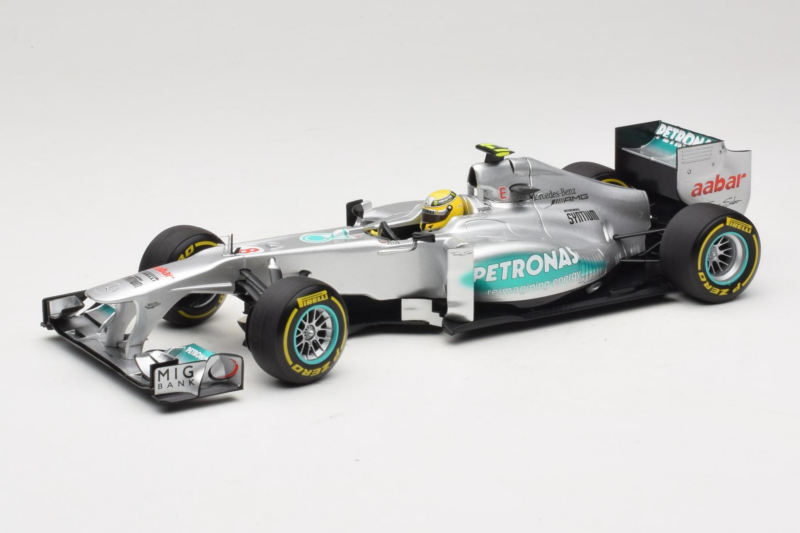 Mercedes W03 #8 N. Rosberg Mercedes AMG Petronas Showcar 2012 Minichamps 1:18 110120078 メタル
