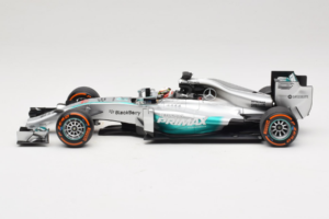Mercedes W05 #44 L. Hamilton Mercedes AMG Petronas Malaysian Grand Prix Winner 2014 Minichamps 1:18 110140144 メタル - 画像 3/7