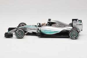 Mercedes W06 #44 L. Hamilton Mercedes AMG Petronas Australian Grand Prix Winner 2015 Minichamps 1:18 110150044 メタル - 画像 3/7