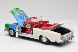 Mercedes 280SE W108 Tricolor Maisto 1:18 56014 メタル - 画像 5/8
