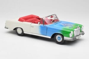 Mercedes 280SE W108 Tricolor Maisto 1:18 56014 メタル - 画像 6/8