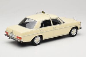 Mercedes W115 ベージュ Taxi MCG 1:18 MCG18055 メタル - 画像 2/6