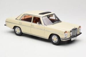 Mercedes W115 Strich 8 クリーム Sun Star 1:18 4581 メタル - 画像 6/8