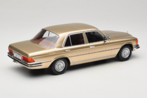 Mercedes W116 Metallic Beige MCG 1:18 MCG18550 メタル - 画像 2/6