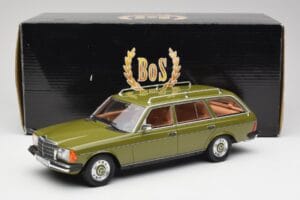 Mercedes W123 200T サイプレスグリーン BoS Models 1:18 BOS008 メタル - 画像 6/6