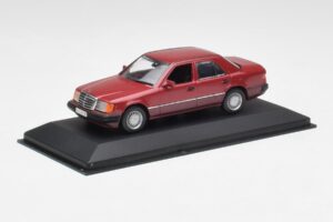 Mercedes 300D W124 レッド Minichamps 1:43 3209 メタル - 画像 2/4