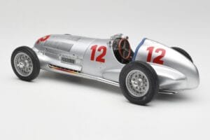 Mercedes W125 #12 R. Caracciola Grand Prix 1937 CMC 1:18 M-052 メタル - 画像 5/6
