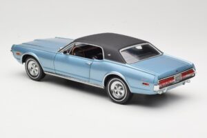 Mercury Cougar XR-7 ブルー Sun Star 1:18 1562 メタル - 画像 7/8