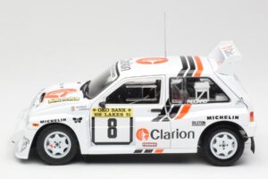 MG Metro 6R4 #8 P. Eklund / D. Whittock Rally Finland 1986 Sun Star 1:18 5536 メタル - 画像 4/8