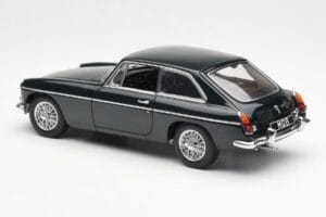 MGB GT Mk2 クーペ レーシング グリーン AUTOart 1:18 76602 メタル - 画像 7/8