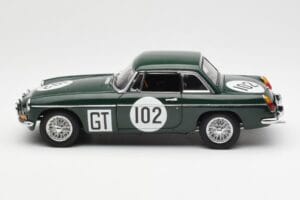 MGB GT Mk2 ニュルブルクリンク グリーン AUTOart 1:18 86781 メタル - 画像 4/8