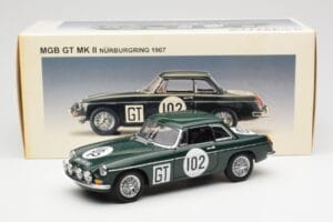 MGB GT Mk2 ニュルブルクリンク グリーン AUTOart 1:18 86781 メタル - 画像 8/8