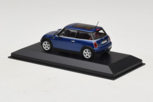 Mini Cooper カブリオレ ブルー Minichamps 1:43 80420309092-R1 メタル - 画像 3/5