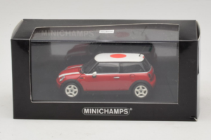 Mini Cooper レッド ジャパンフラッグ Minichamps 1:43 80420309024-R1 メタル - 画像 5/5