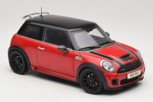 Mini Cooper John Cooper Works R56 レッド & ブラック Kyosho 1:18 80430419909 メタル - 画像 6/8