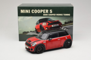 Mini Cooper John Cooper Works R56 レッド & ブラック Kyosho 1:18 80430419909 メタル - 画像 8/8