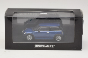 Mini Cooper One R50 Aero ブルー Minichamps 1:43 431138270 メタル - 画像 4/4