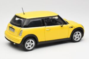 Mini Cooper One R50 エアロダイナミクスパッケージ イエロー Kyosho 1:18 80430148553 メタル - 画像 3/8