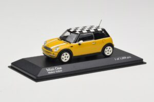MINI One R50 イエロー Minichamps 1:43 431138104 メタル - 画像 4/5