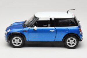 Mini Cooper R50 ブルー ホワイトルーフ Mondo Motors 1:18 MINI004 メタル - 画像 4/8