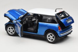 Mini Cooper R50 ブルー ホワイトルーフ Mondo Motors 1:18 MINI004 メタル - 画像 5/8