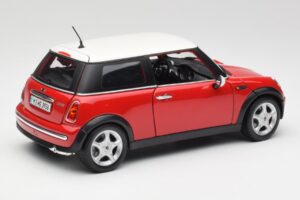 Mini Cooper R50 レッド Maisto 1:18 31619 メタル - 画像 5/8