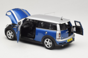 Mini Cooper S Clubman R55 ブルー & シルバー Kyosho 1:18 80430421048 メタル - 画像 5/8
