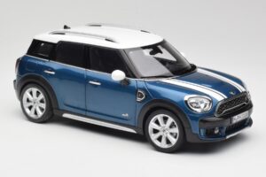 Mini Countryman F60 Island ブルー & ホワイト Kyosho 1:18 80432447940 メタル - 画像 6/8