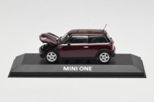 Mini One R50 ダークレッド ブラックルーフ Minichamps 1:43 MINI008 メタル - 画像 5/5