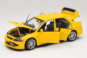 Mitsubishi Lancer Evolution IX GSR イエロー AUTOart 1:18 77192 メタル - 画像 2/8