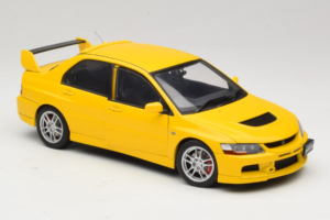 Mitsubishi Lancer Evolution IX GSR イエロー AUTOart 1:18 77192 メタル - 画像 6/8