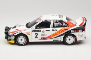 Mitsubishi Carisma GT Group N2 R. Burns / R. Reid RAC Rally 1997 ホワイト Otto 1:18 OT1192 レジン - 画像 3/6