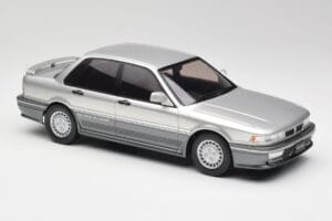 Mitsubishi Galant VR-4 シルバー IXO 1:18 18CMC191 メタル - 画像 4/6