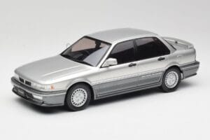 Mitsubishi Galant VR-4 シルバー IXO 1:18 18CMC191 メタル